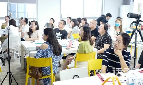 快速翻譯和文檔翻譯、證件翻譯的區別在哪里?
